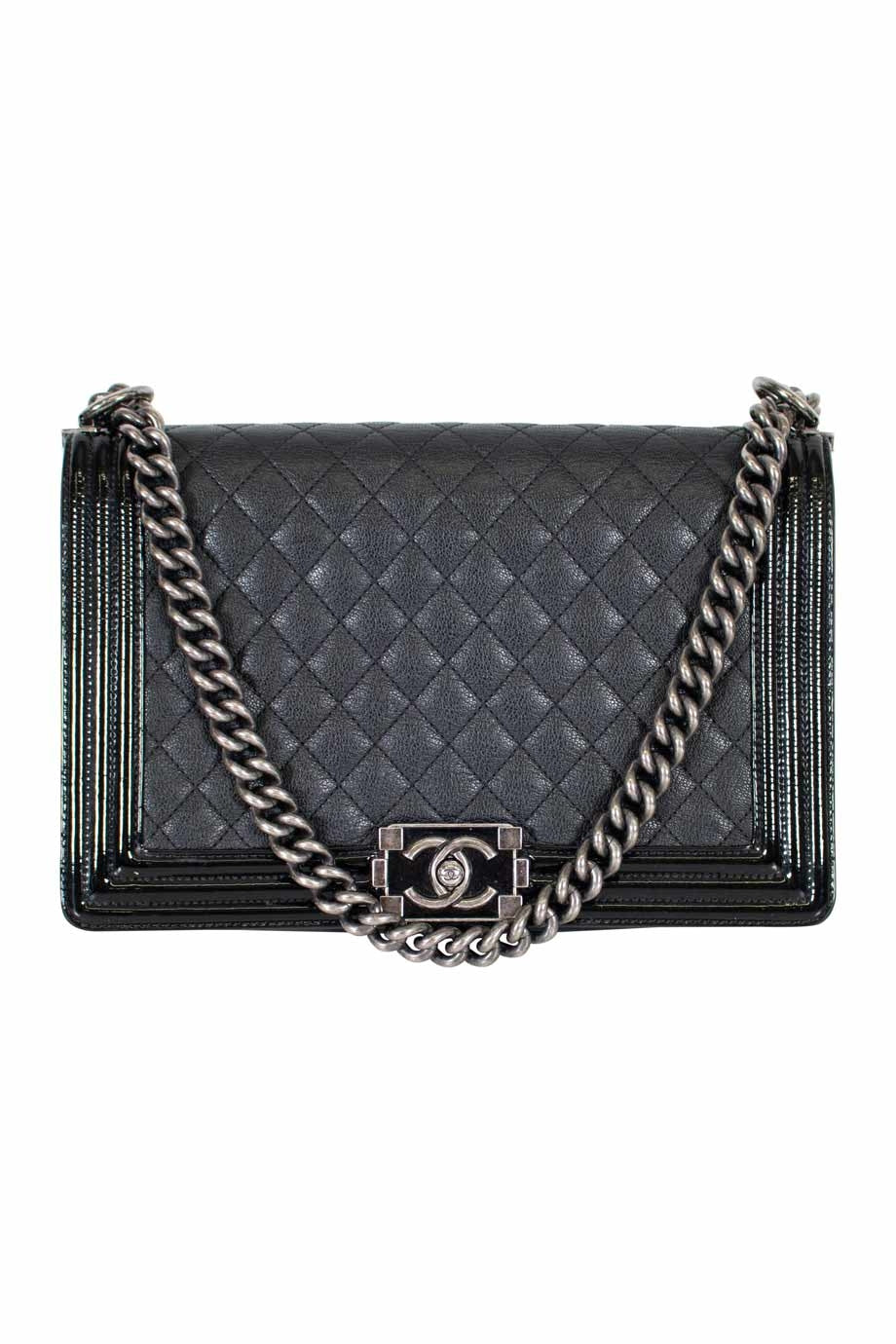 Chanel new medium on sale size