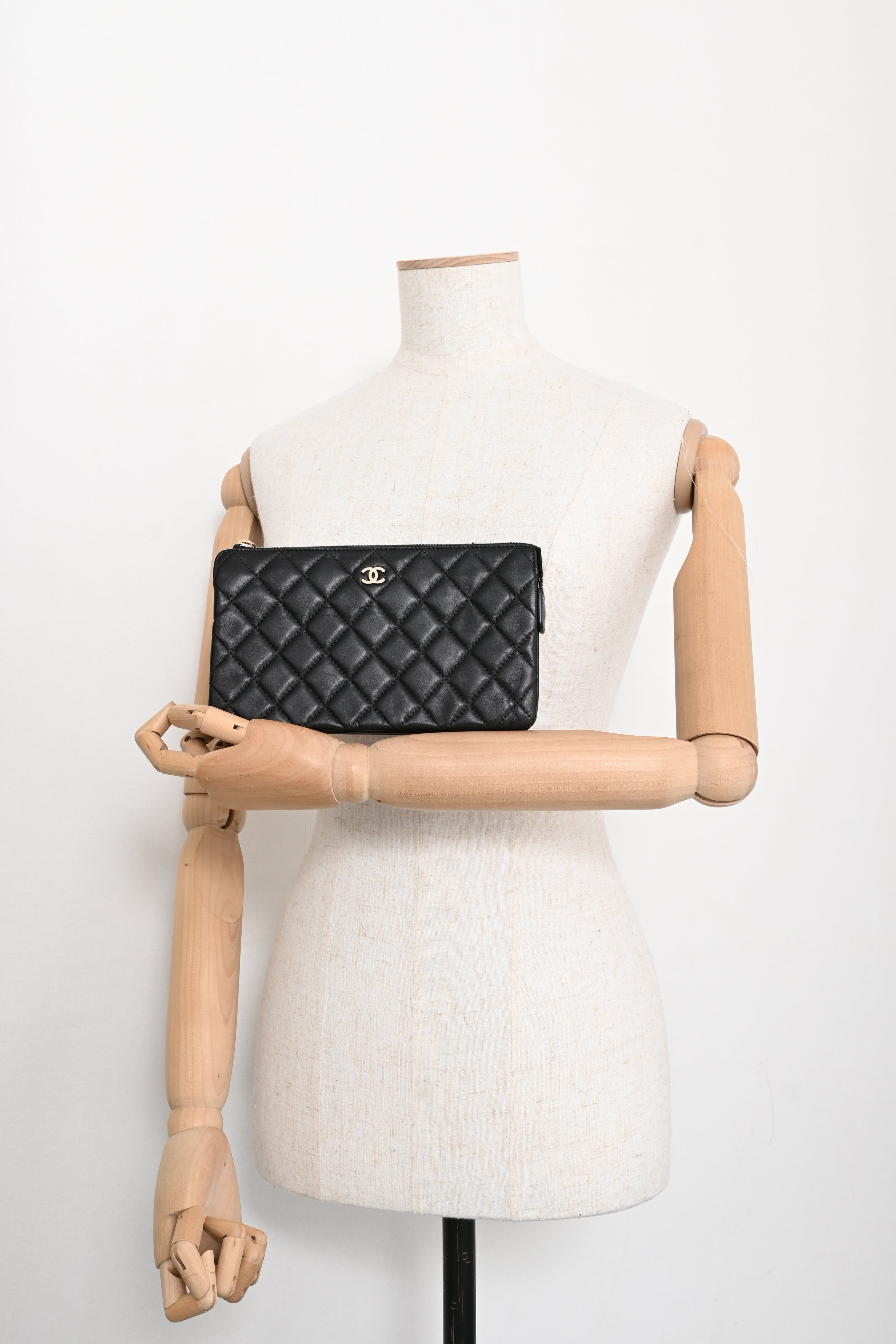 WB8918] Chanel | Clutch Bag