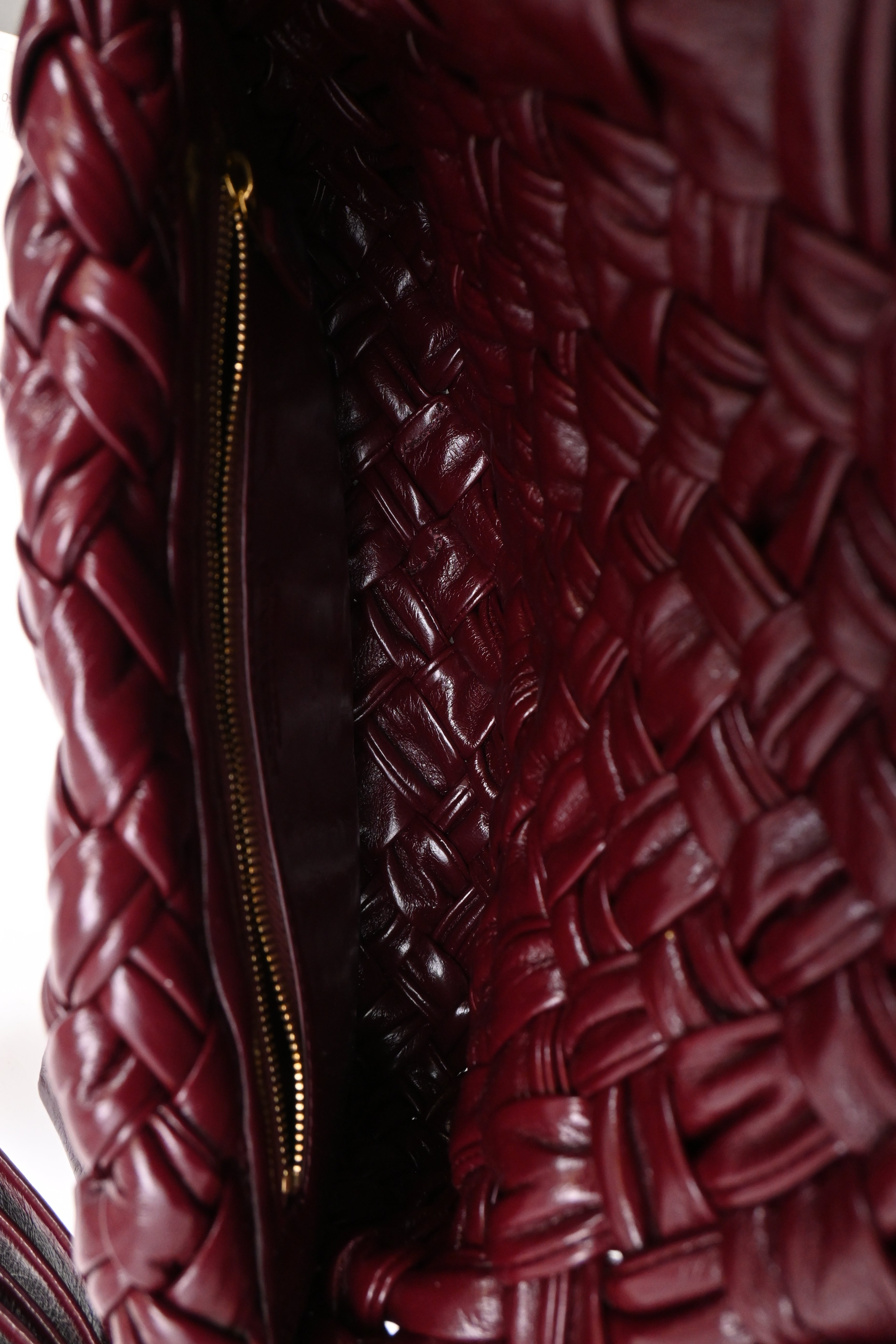 WB8878] Bottega Veneta | Cross-Body Bag