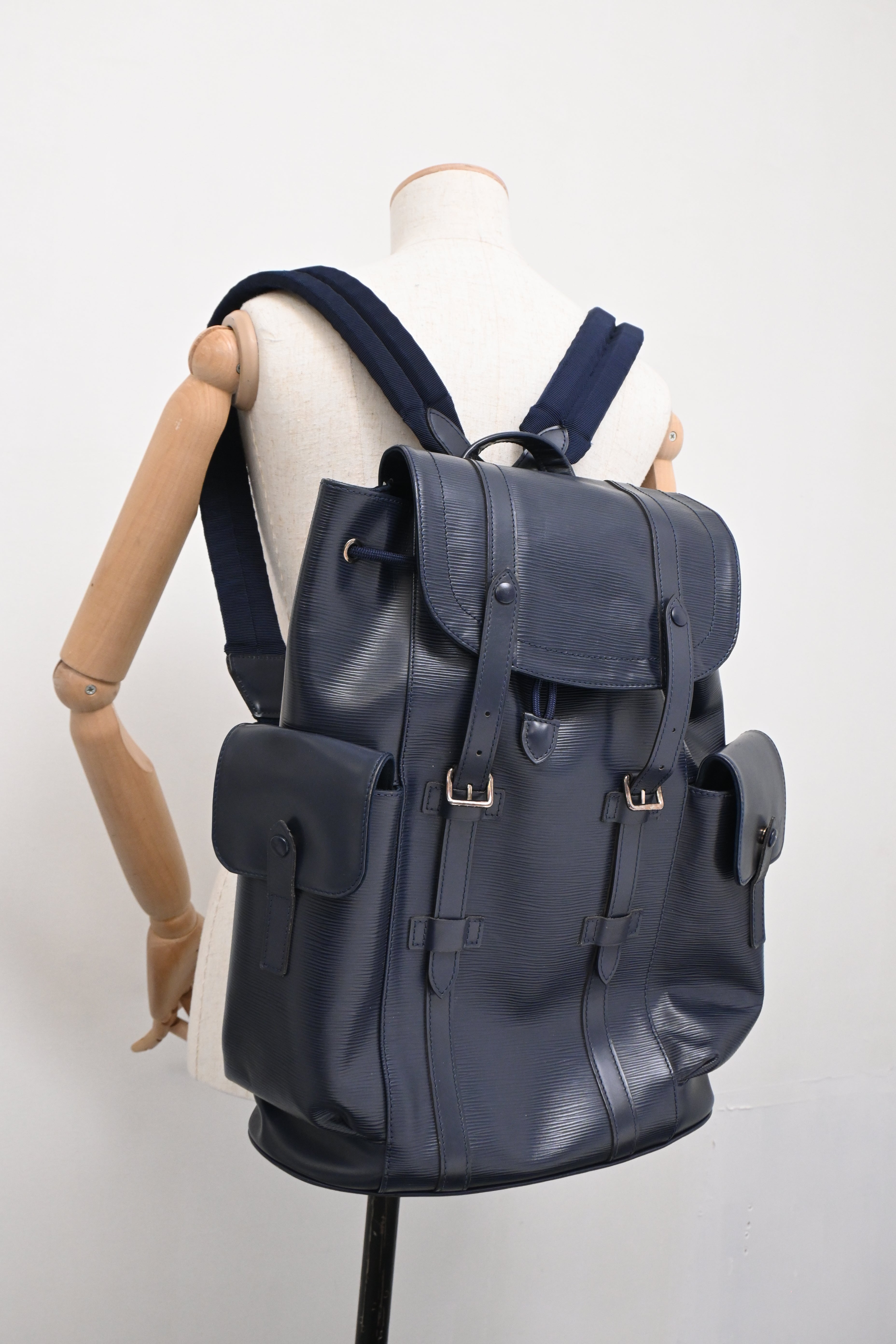 WB9024] Louis Vuitton