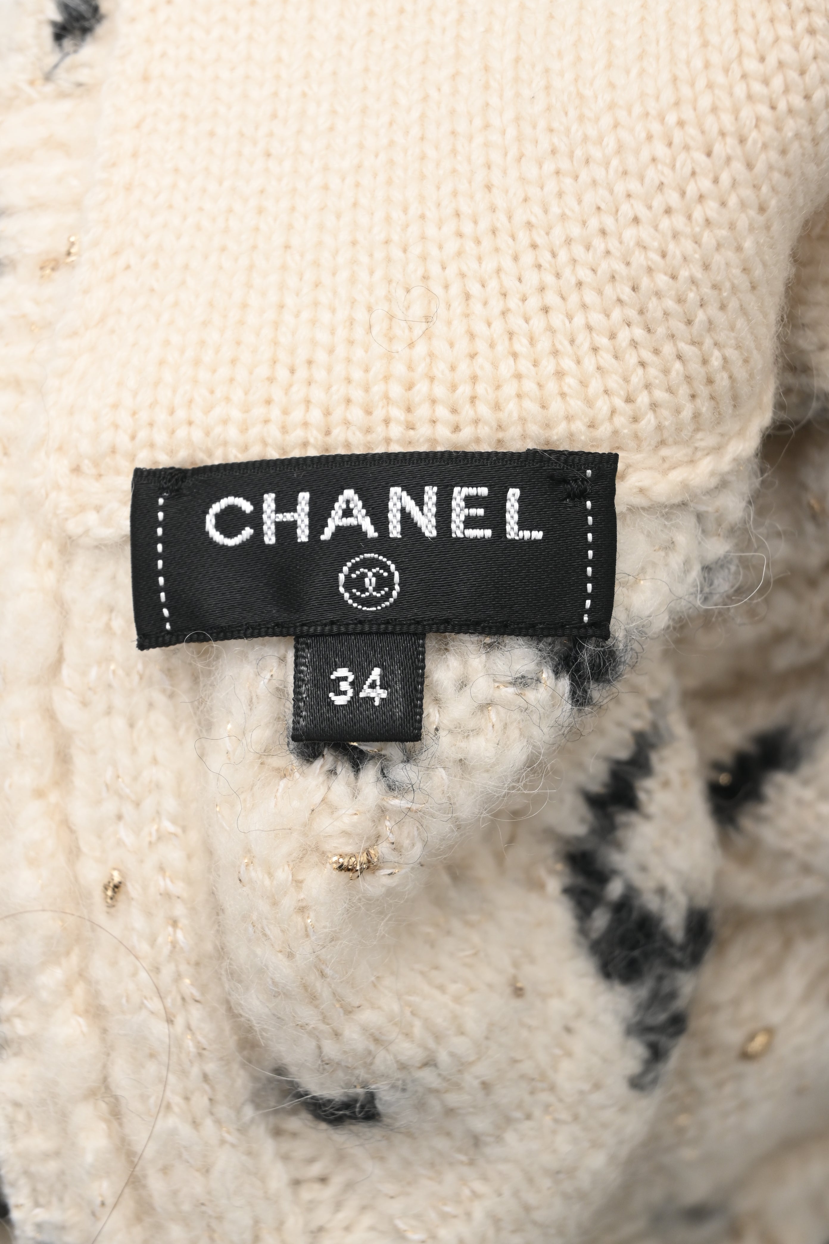 WW56711] Chanel | Two Piece