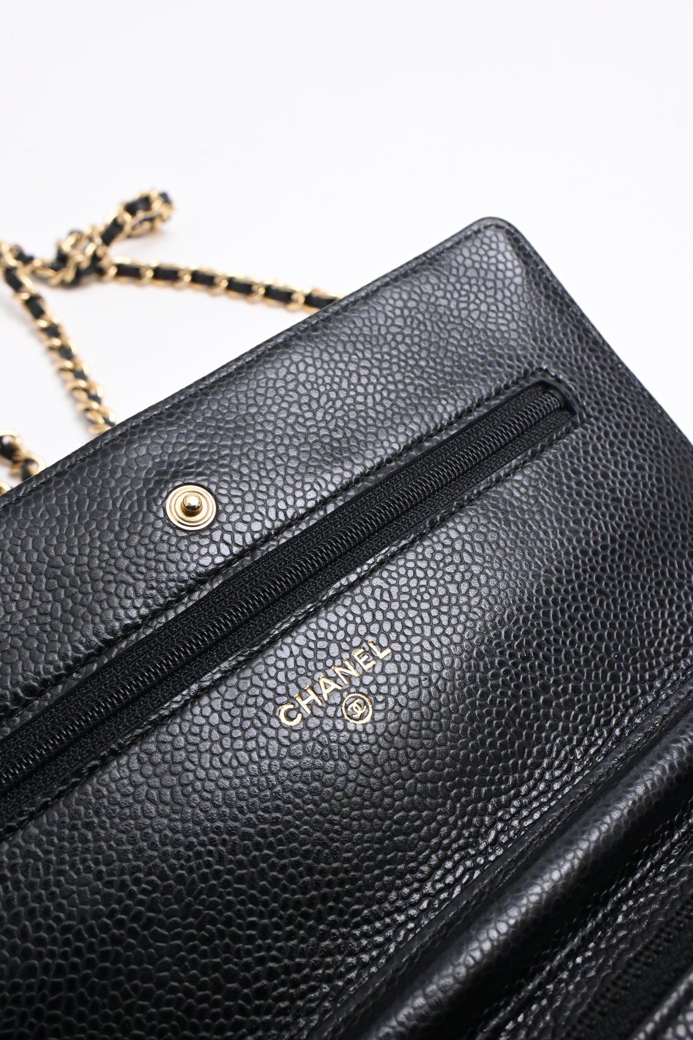 [WB8726] Chanel | Cross-Body Bag