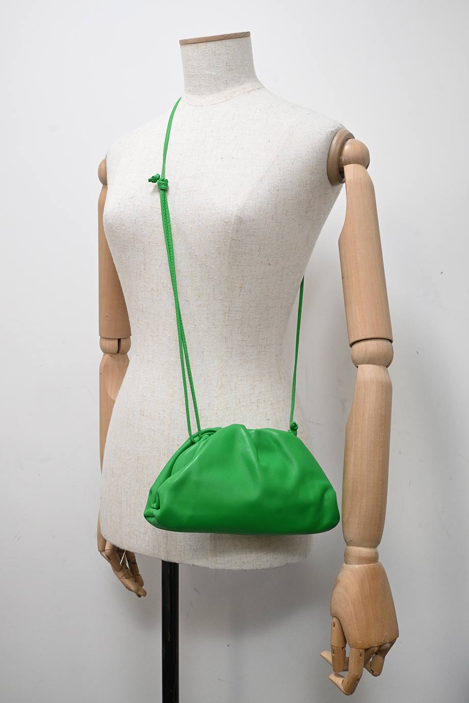 WB7810] Bottega Veneta | Cross-Body Bag