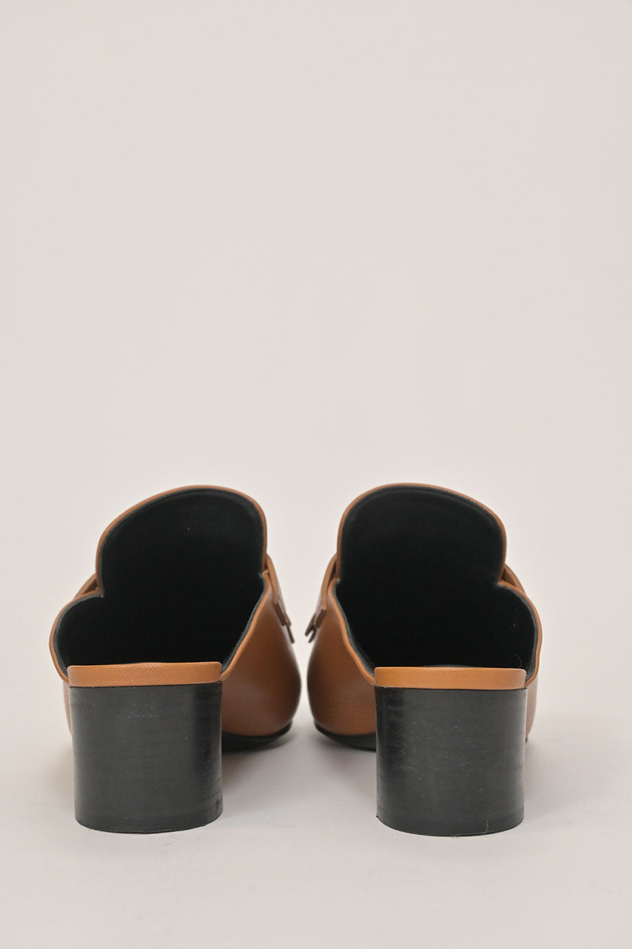 WS7674] Hermès | Mules