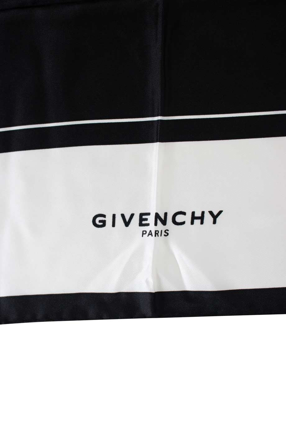 u1571_wa1486_givenchy_6.jpg