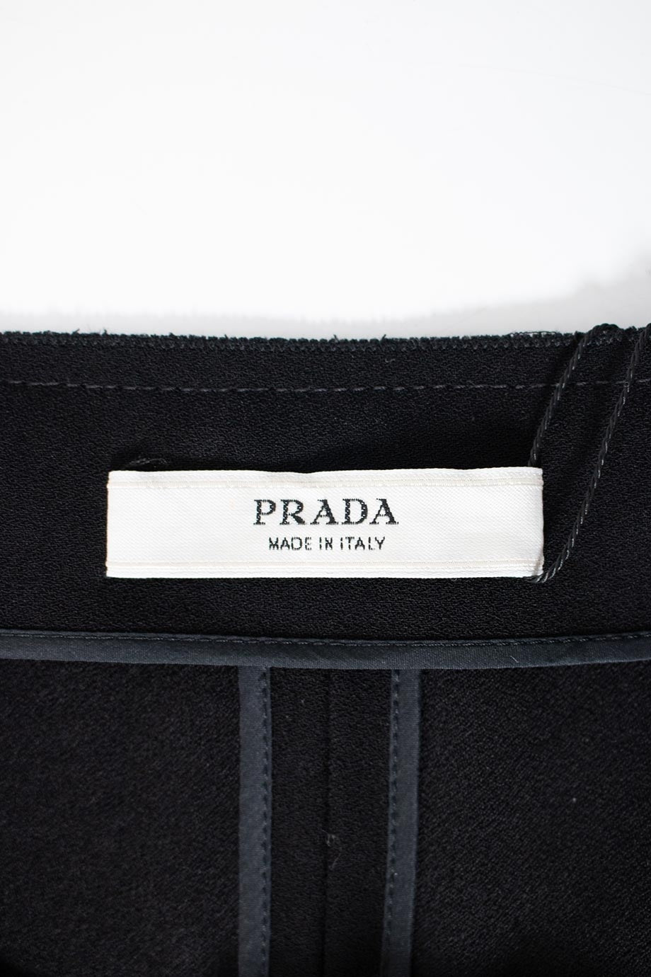 u2108_ww18125_prada_4_1.jpg