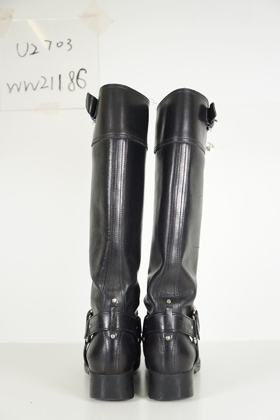 u2257_ws4782_prada_boots_3.jpg