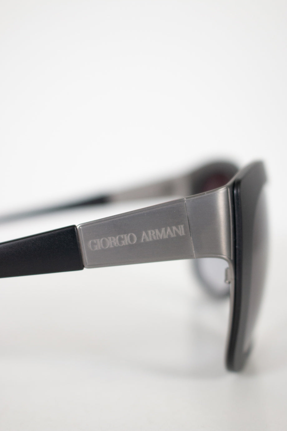 u2449_wa2242_giorgio_armani_4.jpg