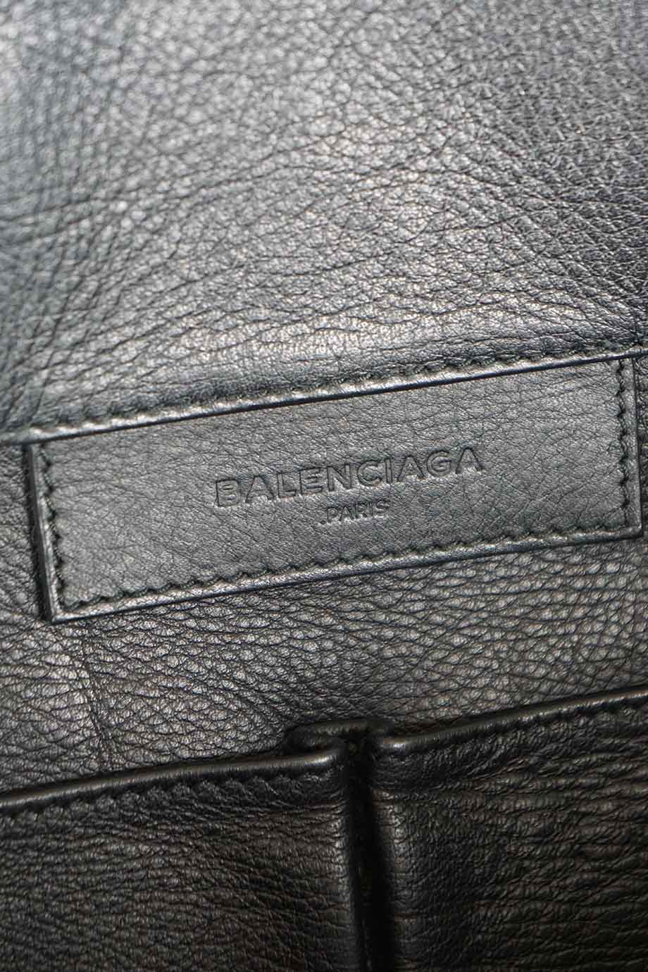 u2756_wb3910_balenciaga_6.jpg