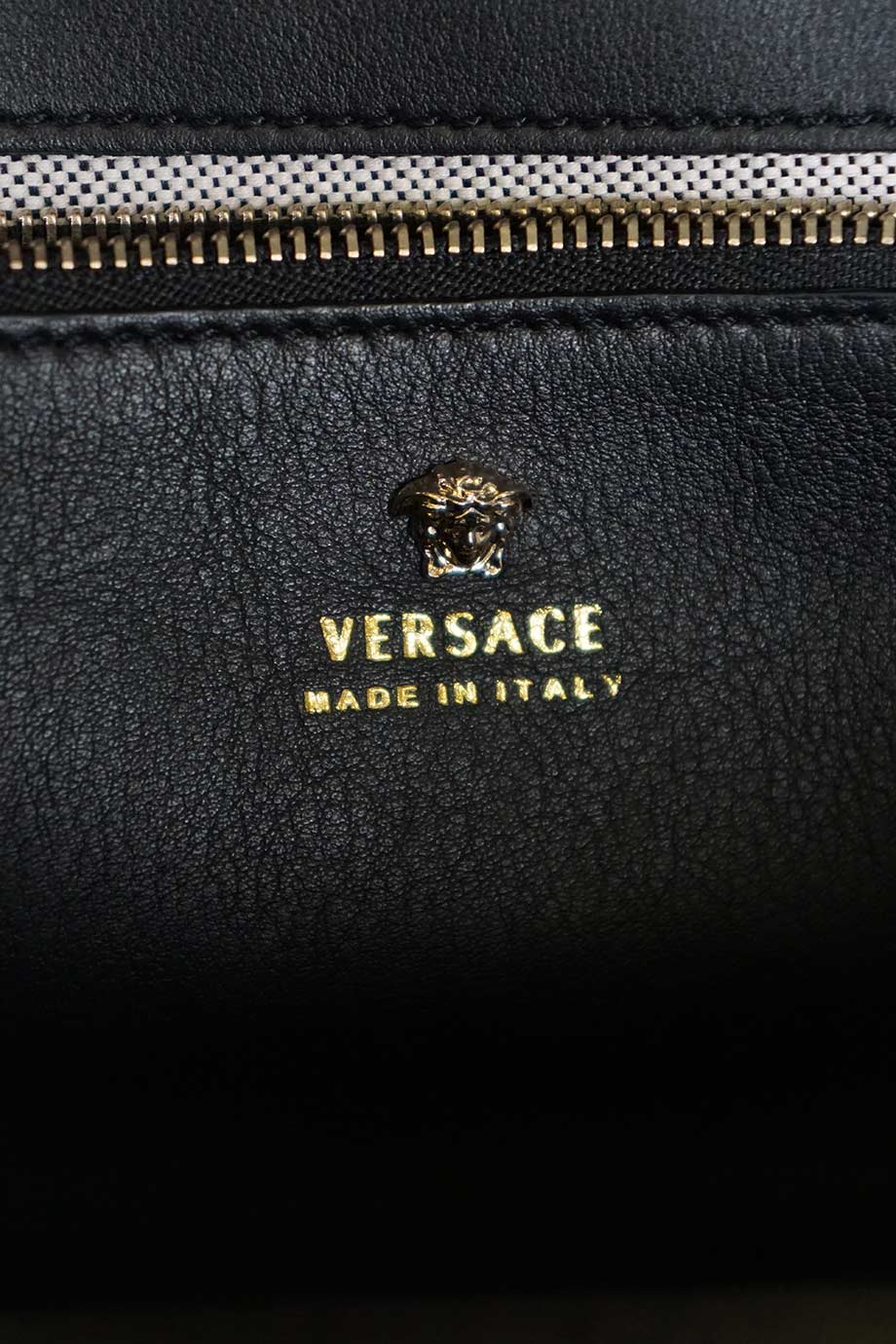 u2824_wb3835_versace_7.jpg