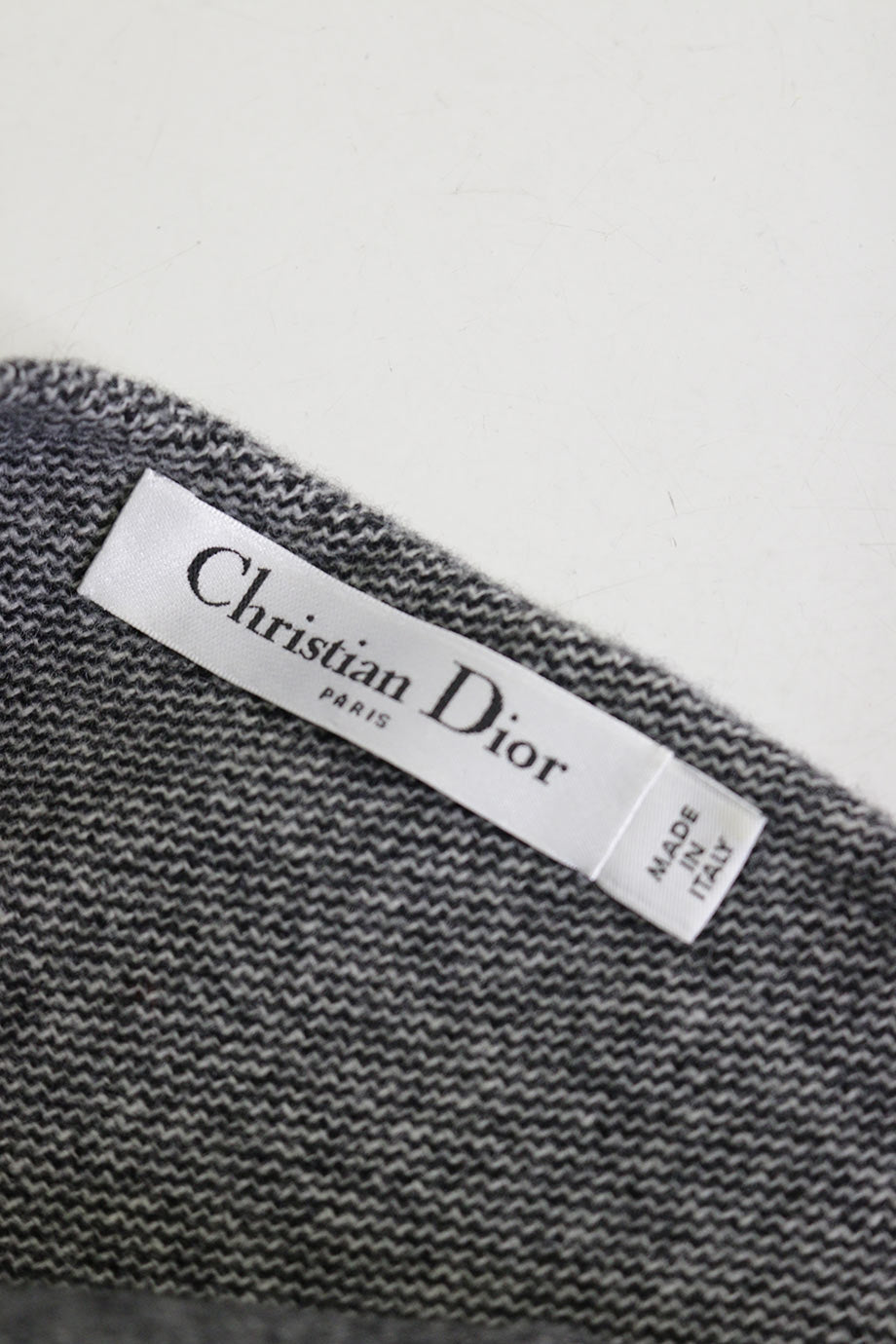 u2856_ww21726_christian_dior_4.jpg