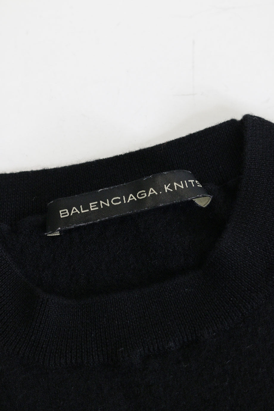 u2877_ww21891_balenciaga_4.jpg