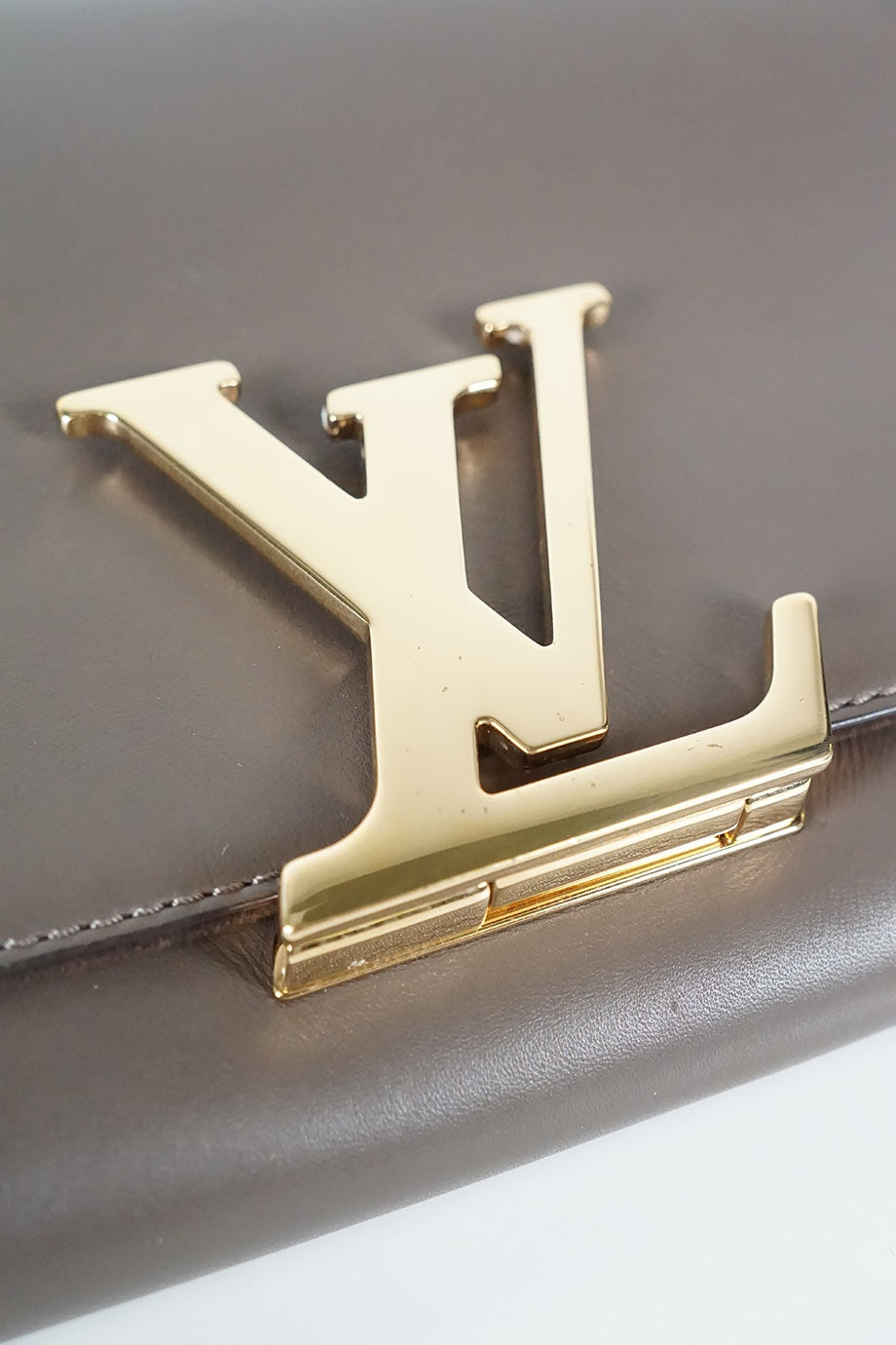 u2897_wb3991_louis_vuitton_4.jpg