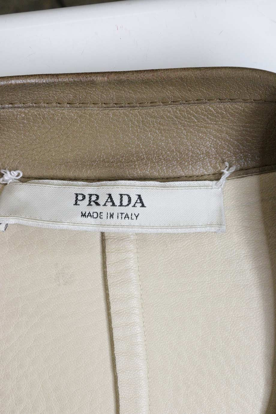 u3024_ww22884_prada_4.jpg