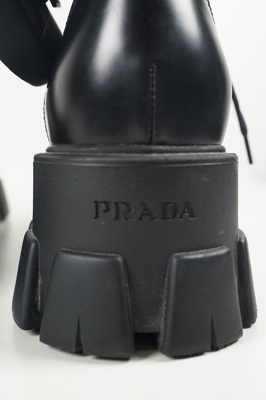 u3092_ws5306_prada_6.jpg