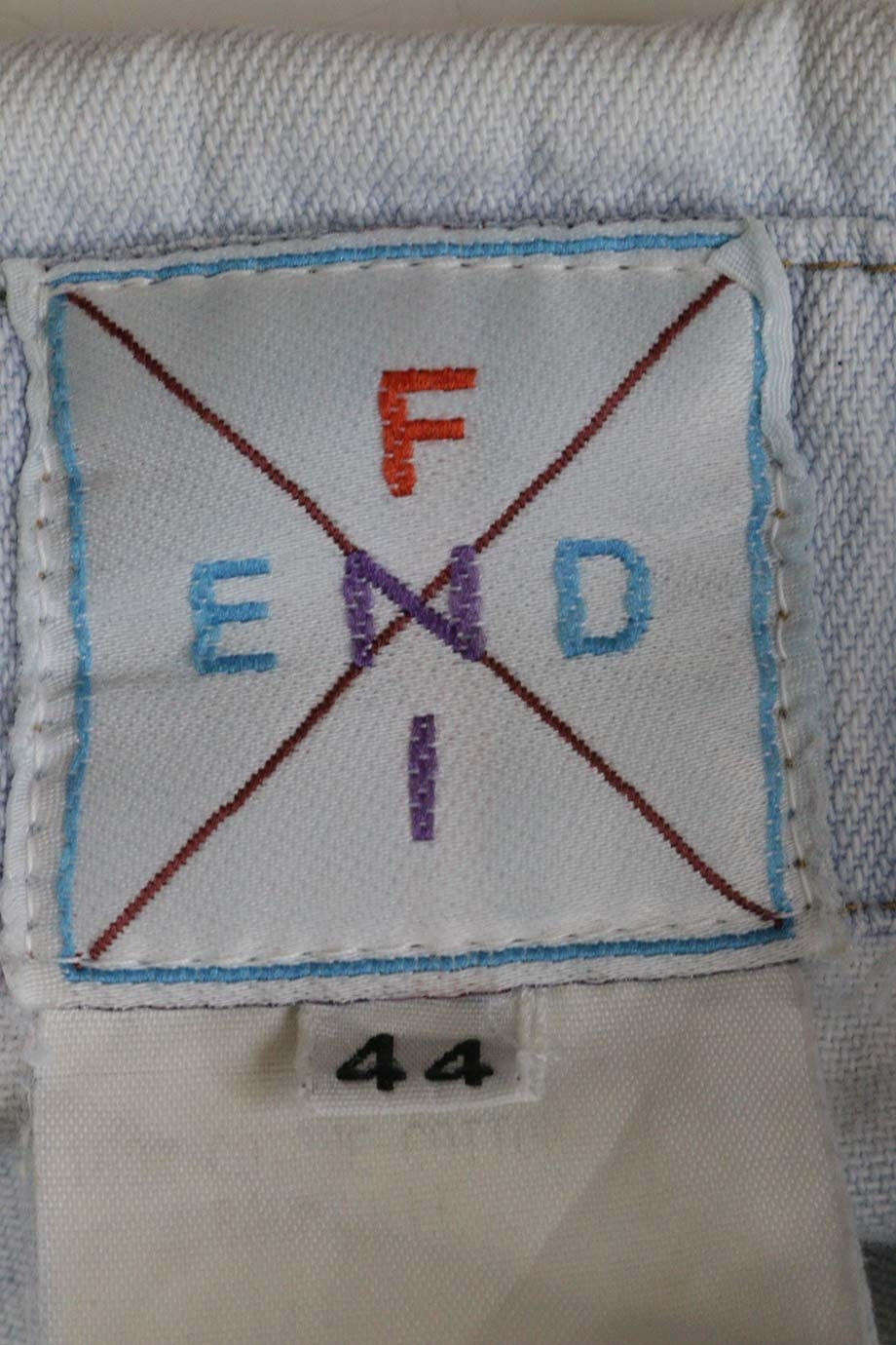 u3096_ww22995_fendi_3.jpg