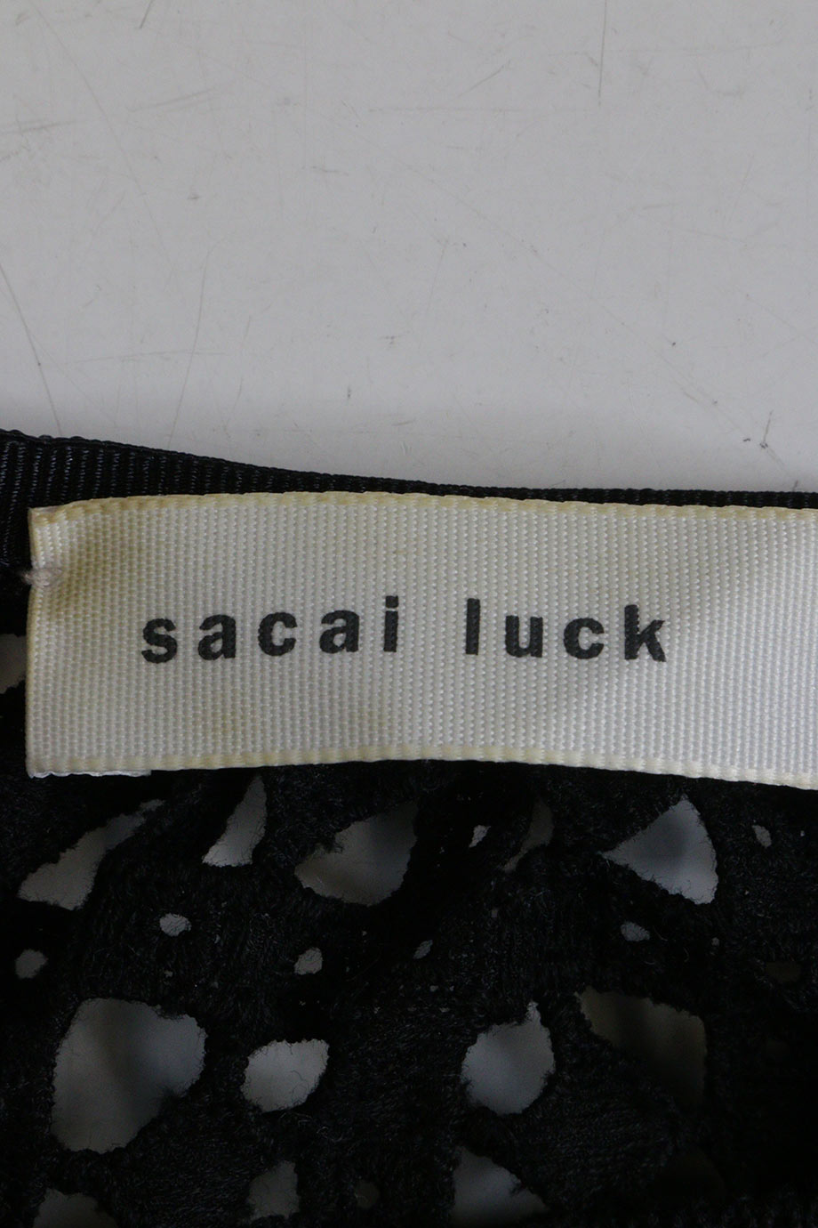 u3155_ww23279_sacai_luck_3.jpg