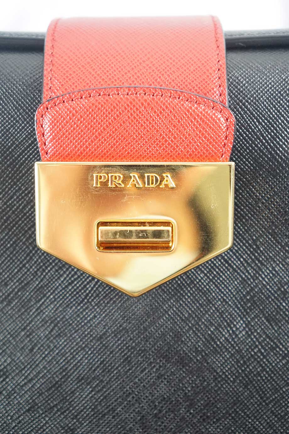 u3200_wb4255_prada_5.jpg