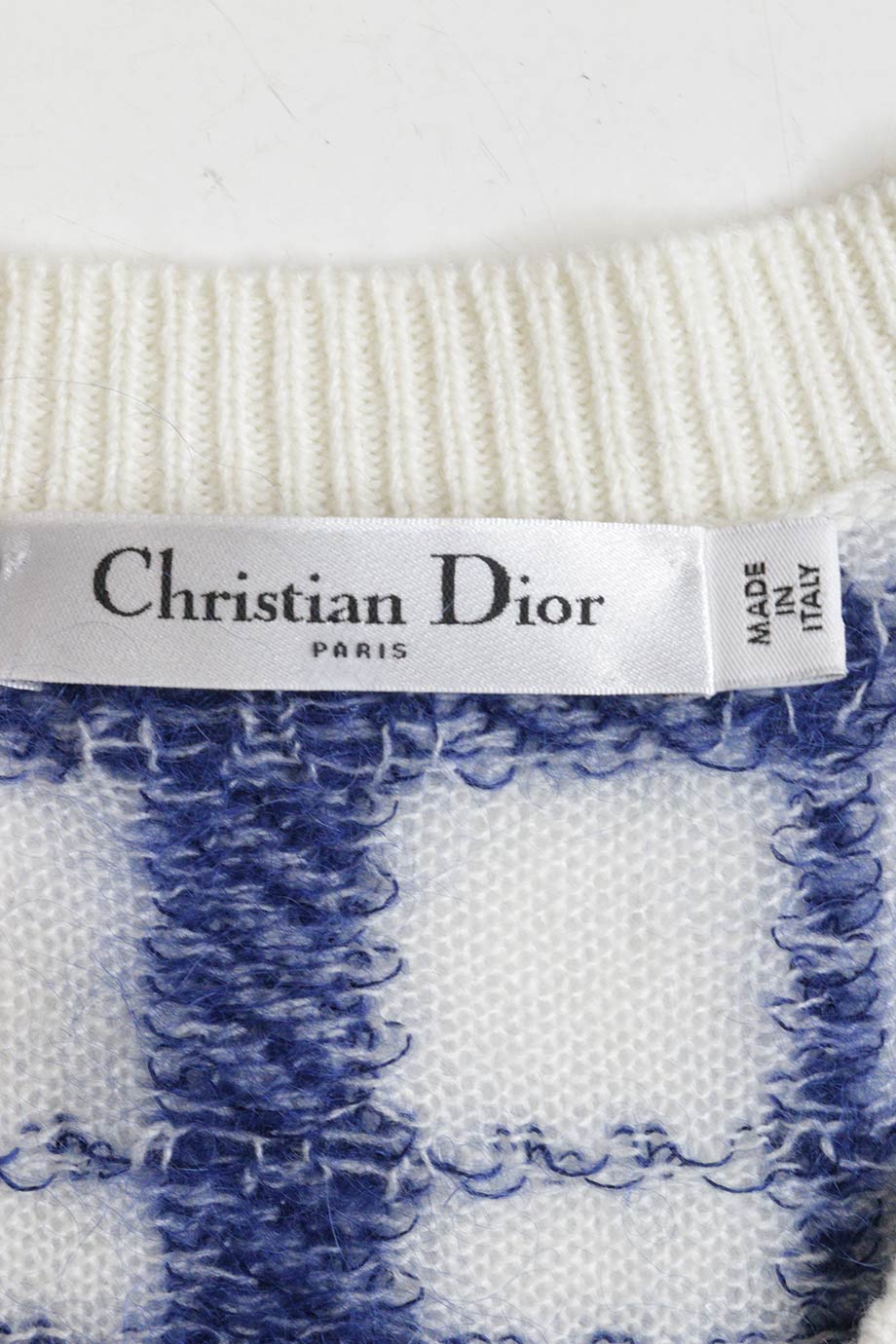 u3225_ww23734_christian_dior_3.jpg