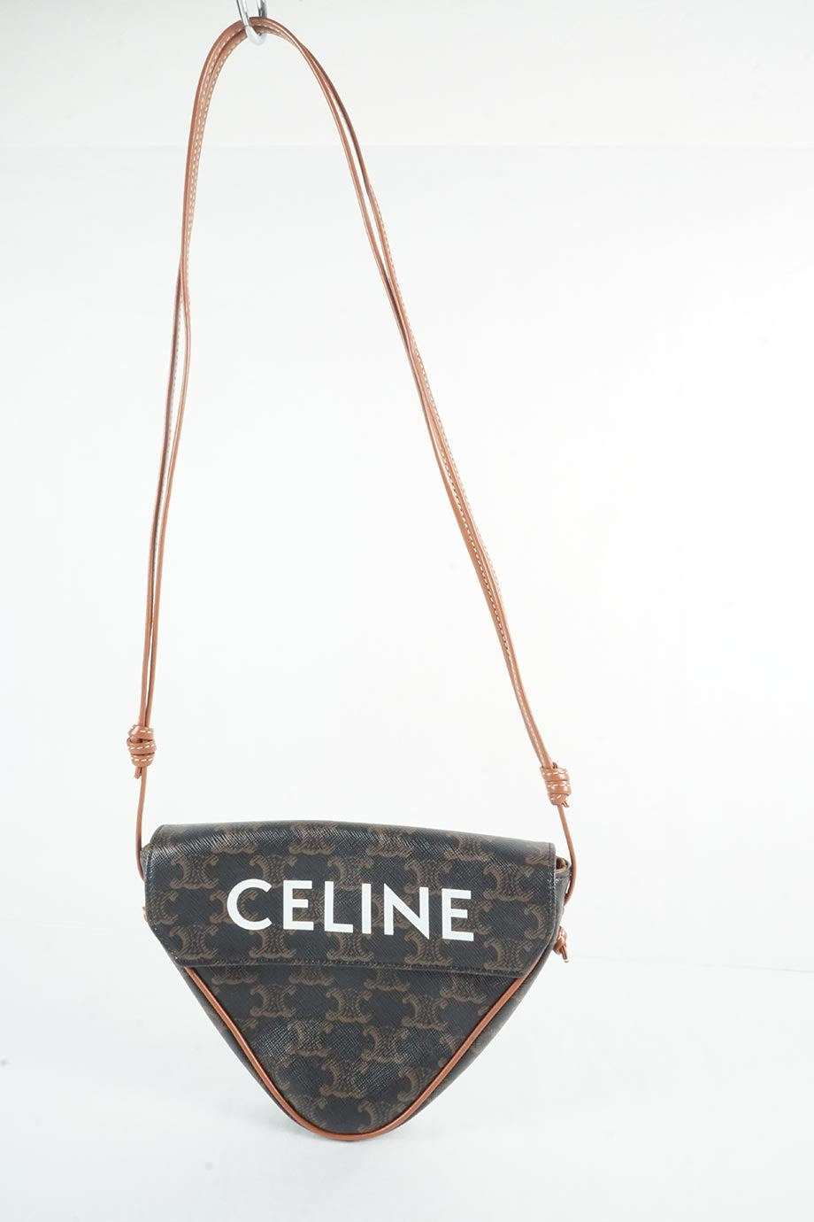 u3240_wb4294_celine_3.jpg