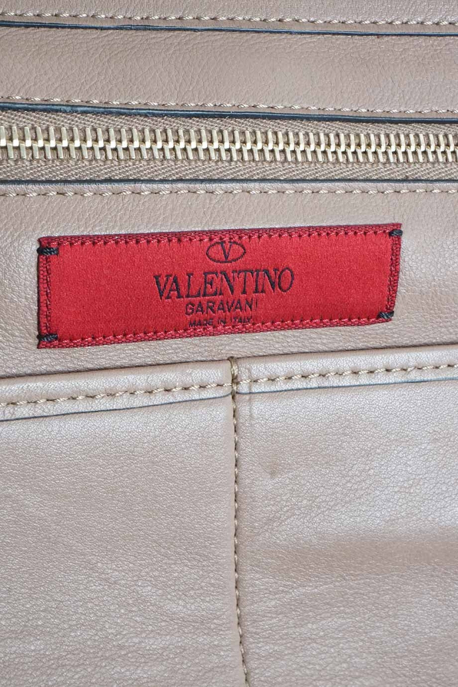 u3250_wb4283_valentino_8.jpg