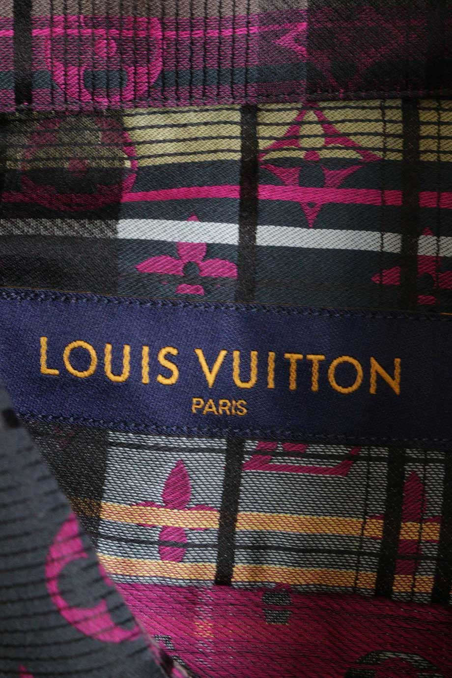 u3301_ww24083_louisvuitton_3.jpg