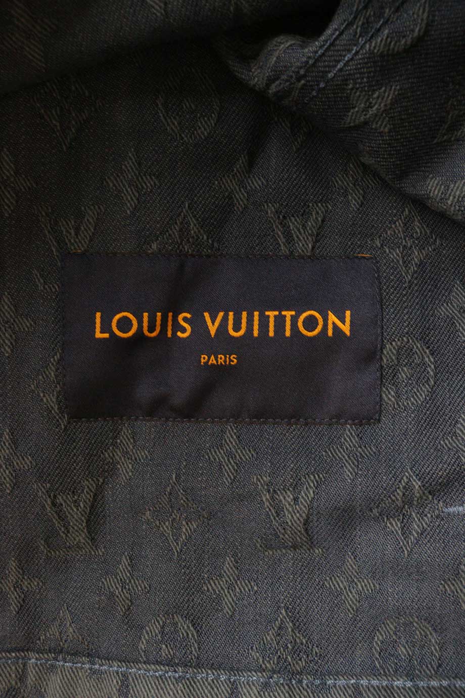 u3301_ww24095_louisvuitton_4.jpg