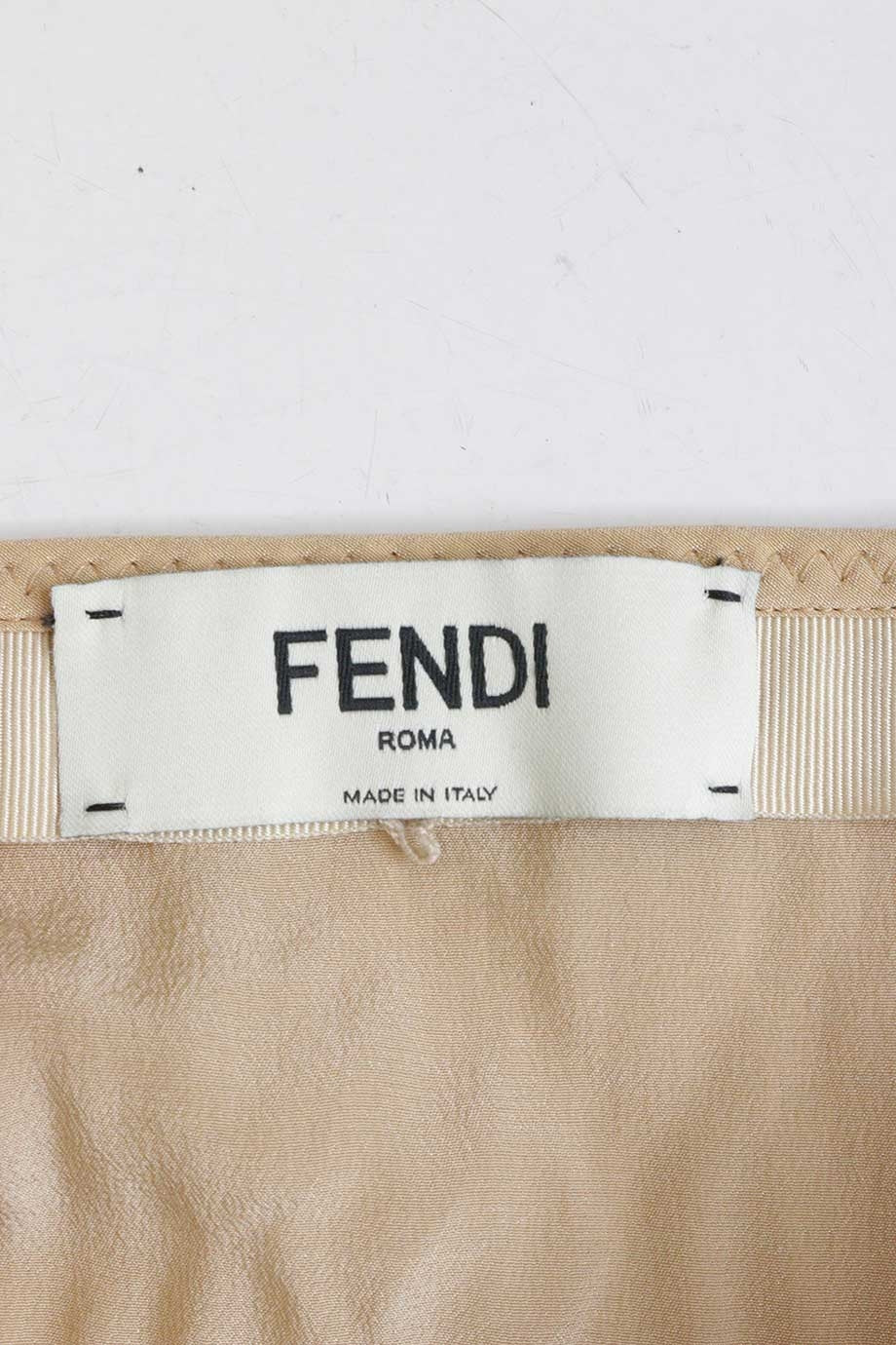 u3315_ww24297_fendi_3.jpg