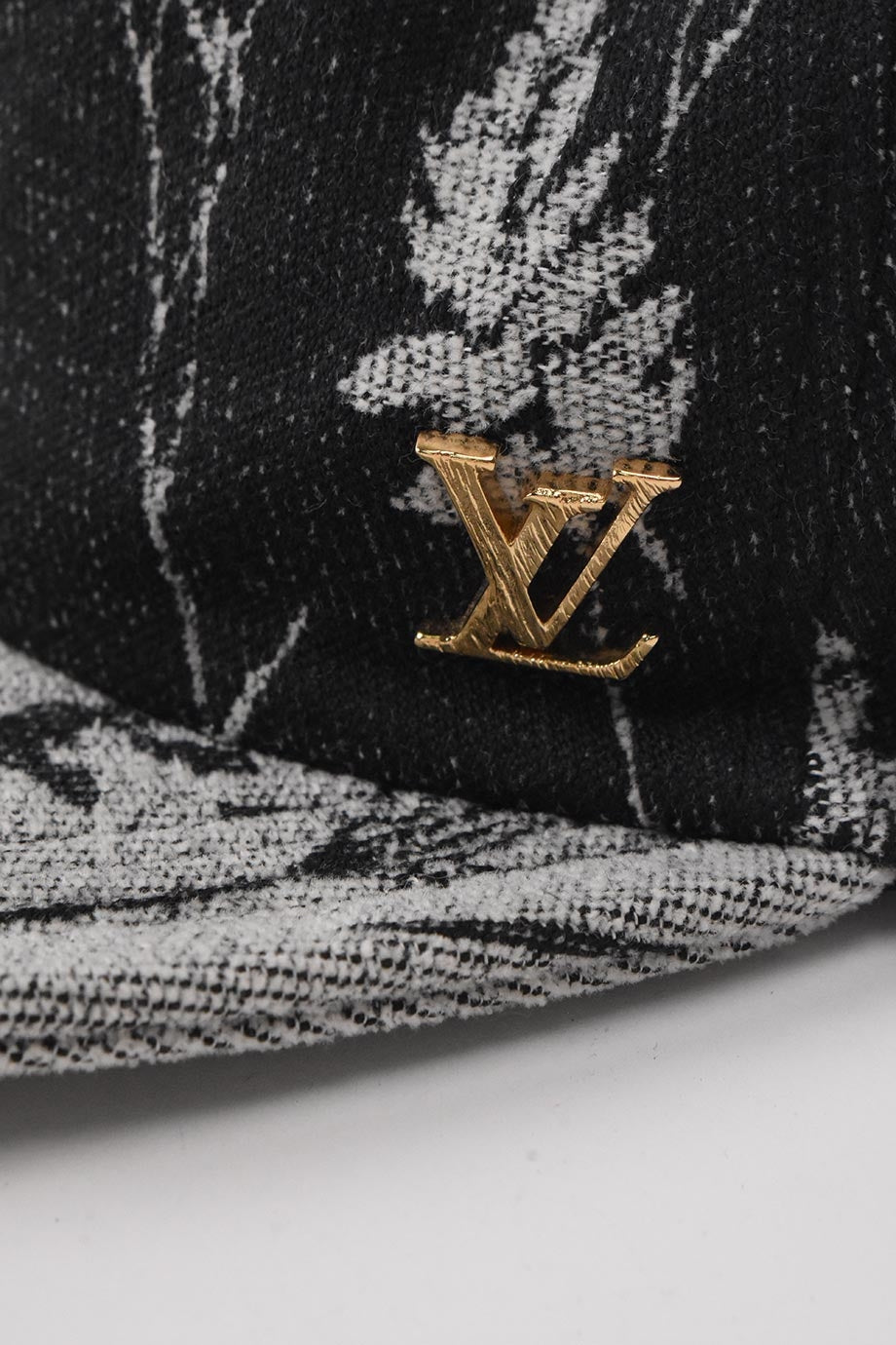 u3318_wa2778_louisvuitton_4.jpg