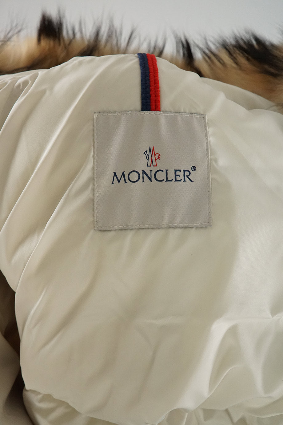 u3462_ww30201_moncler_4.jpg