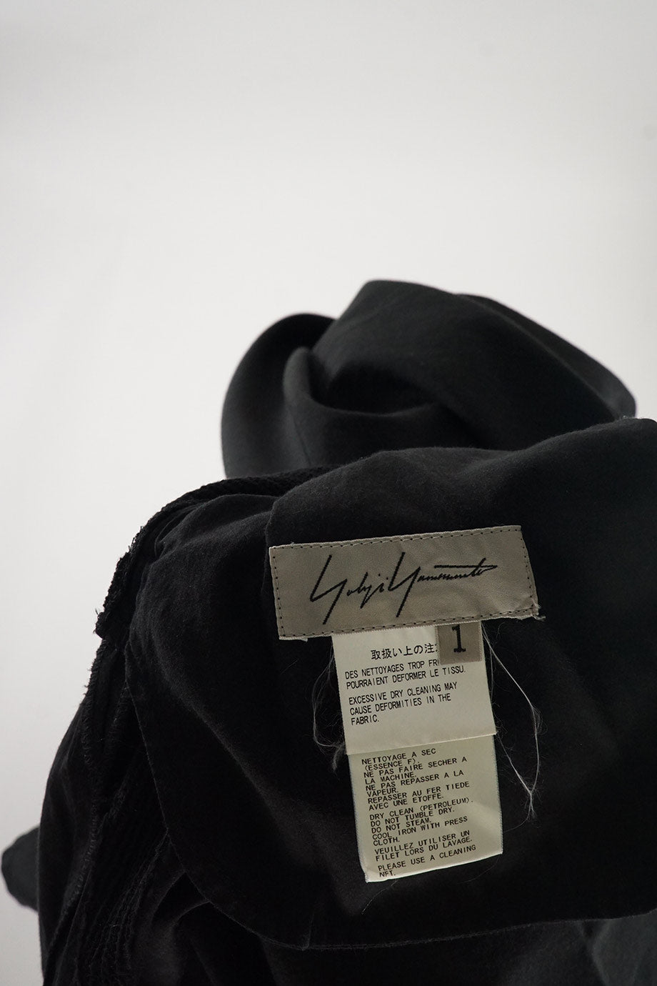 u3540_ww30654_yohji_yamamoto_4.jpg