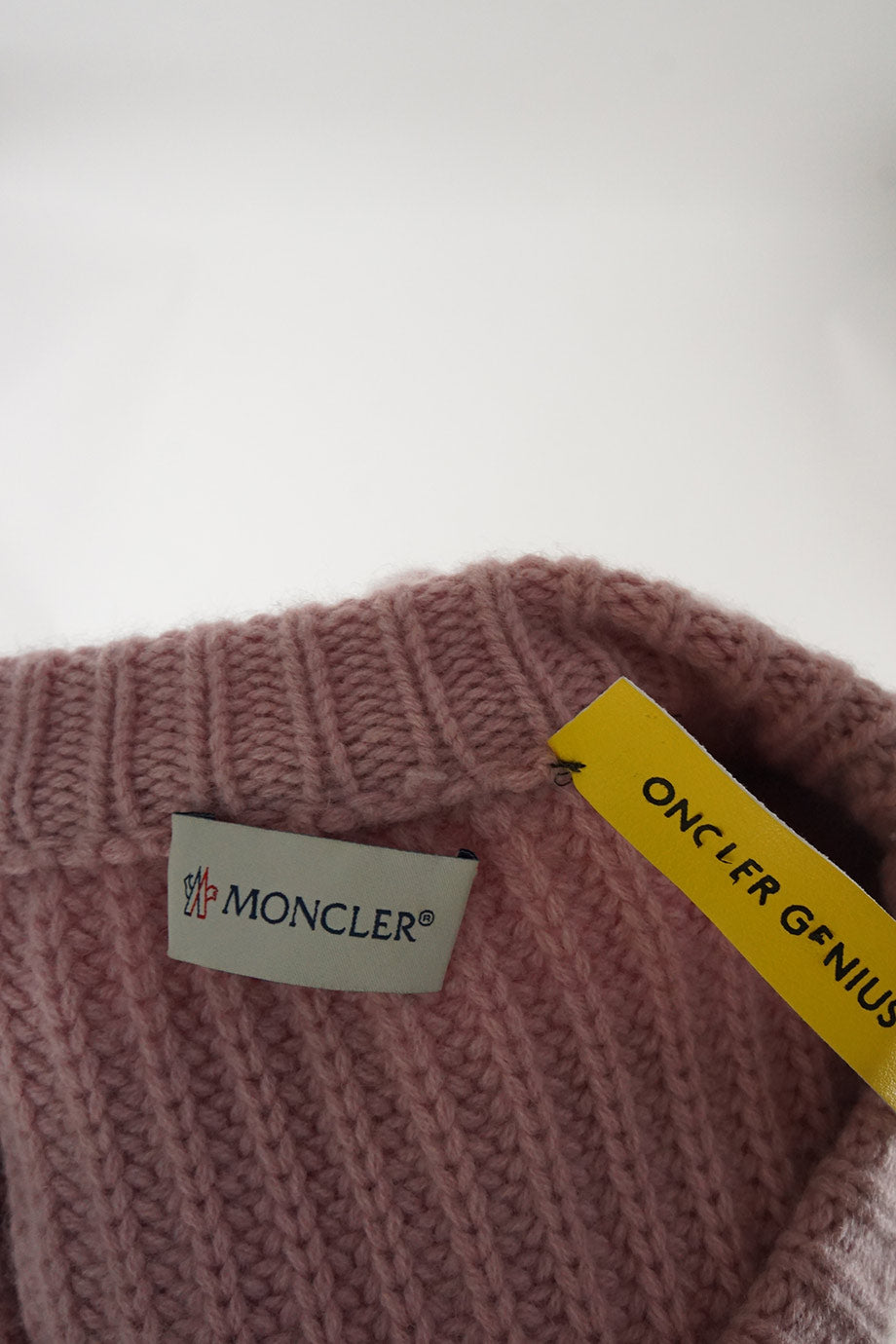 u3595_ww30917_moncler_3.jpg