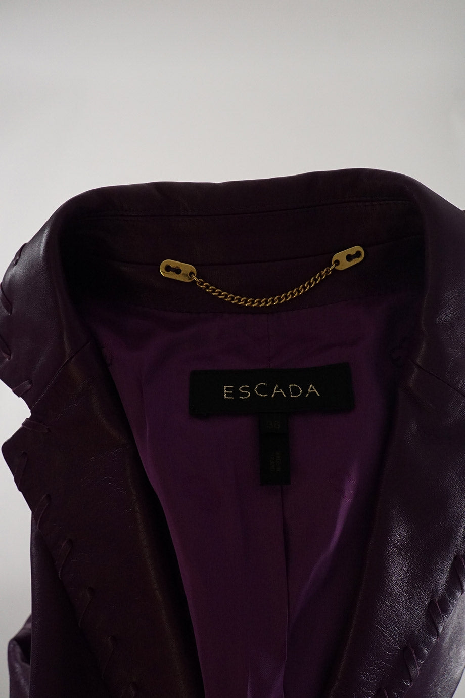 u3629_ww31021_escada_3.jpg