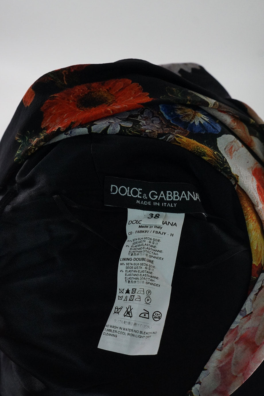 u3653_ww31308_dolce_gabbana_3.jpg