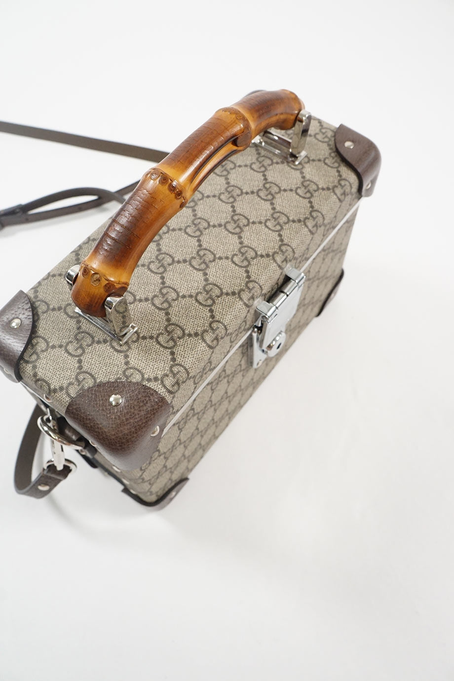 u3704_wb5113_louisvuitton_8.jpg