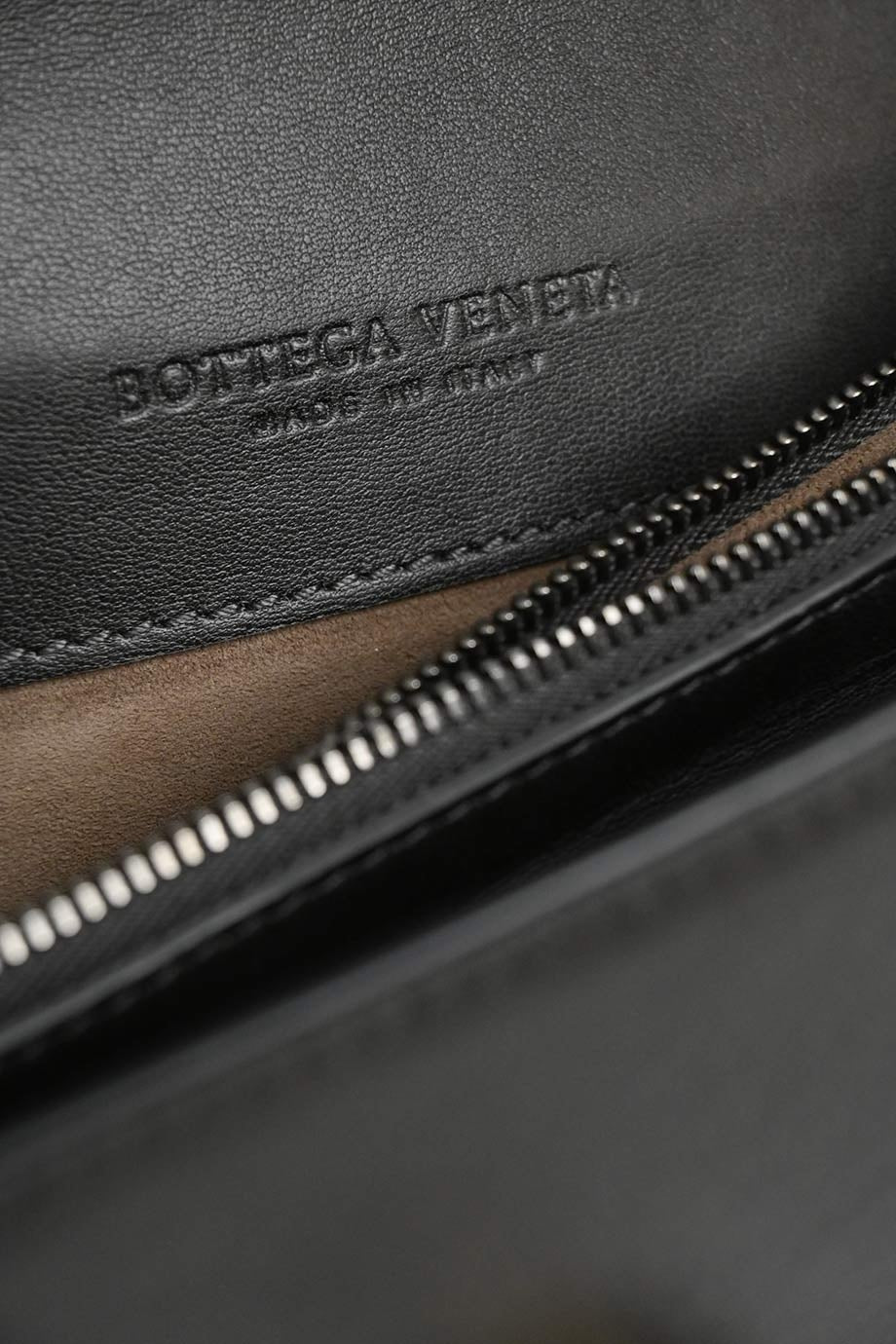 u3719_wb5213_bottega_veneta_8.jpg