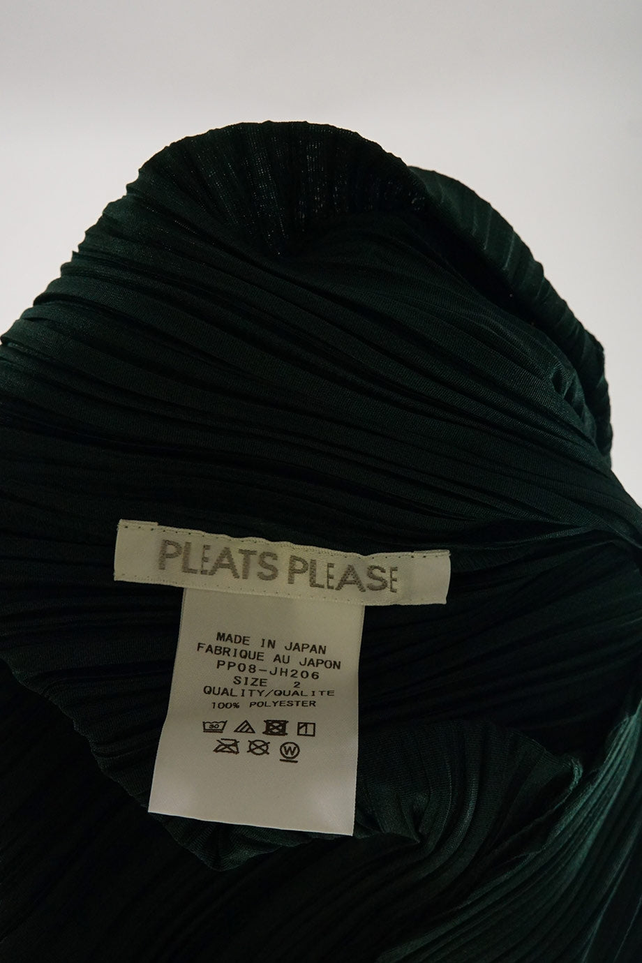 u3828_ww31810_pleats_please_3.jpg