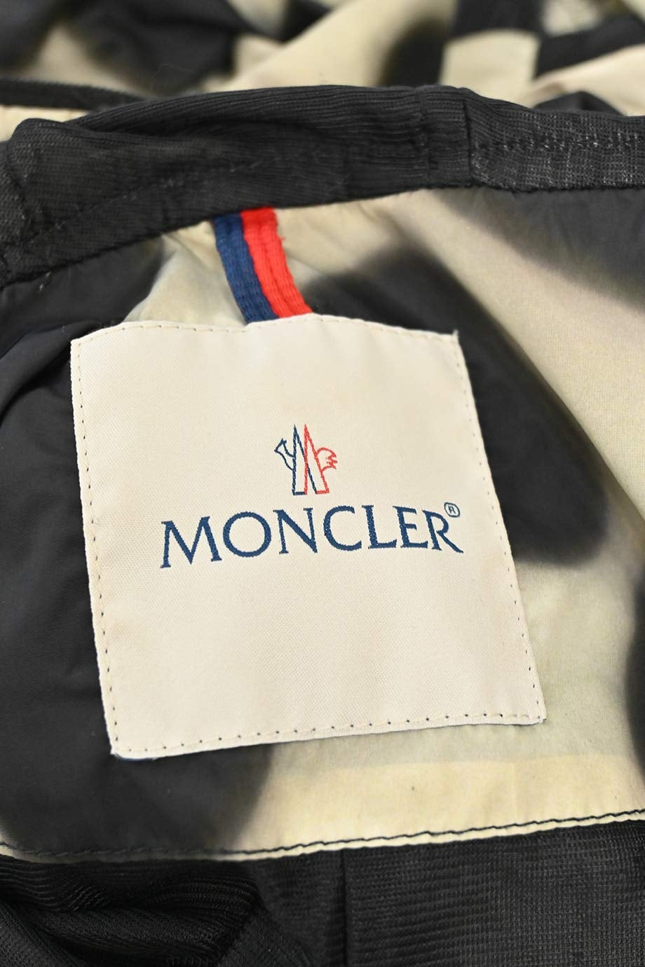 u3848_ww32089_moncler_8.jpg