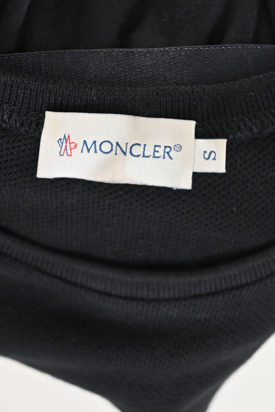 u3848_ww32093_moncler_3.jpg