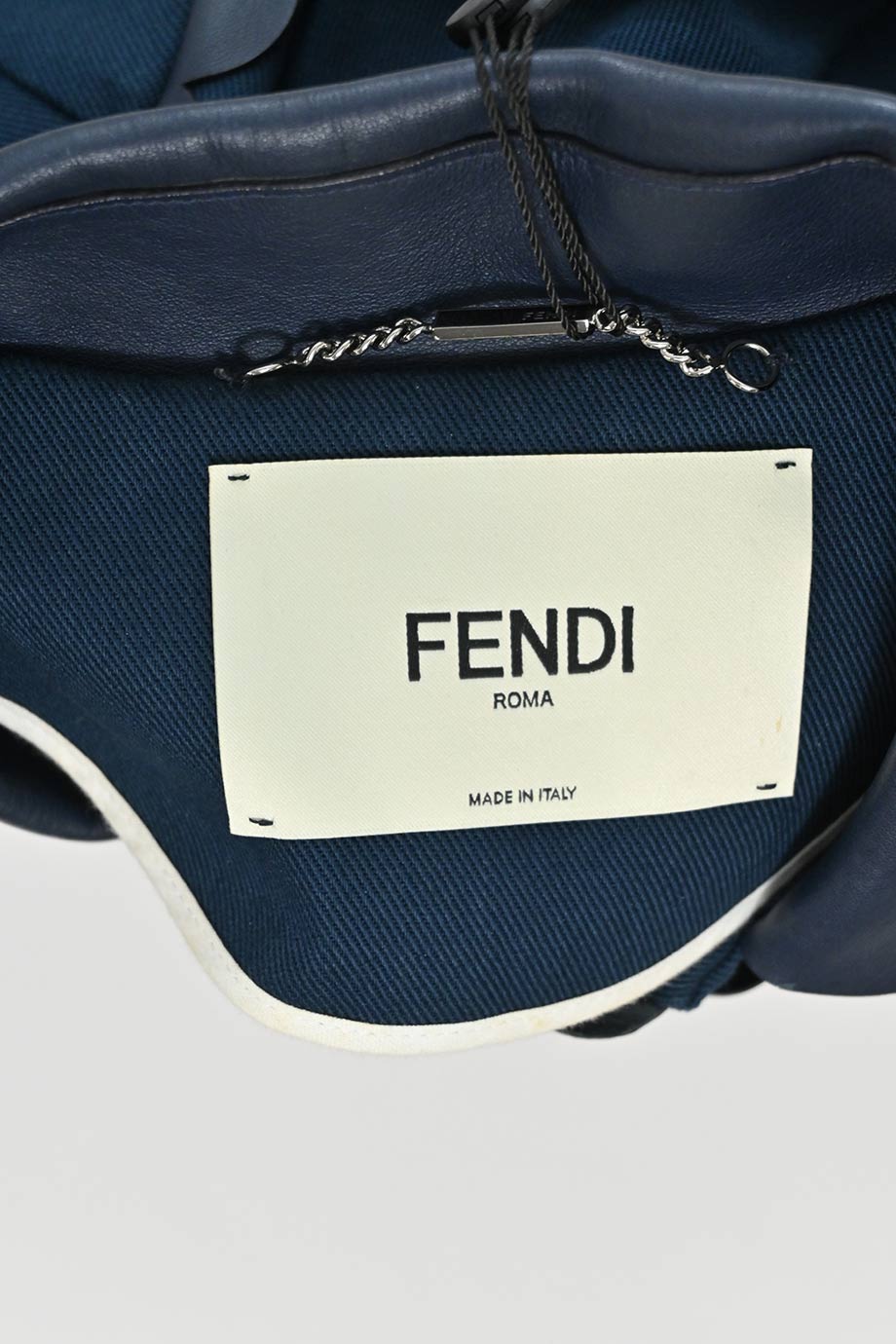 u4010_ww32942_fendi_4.jpg