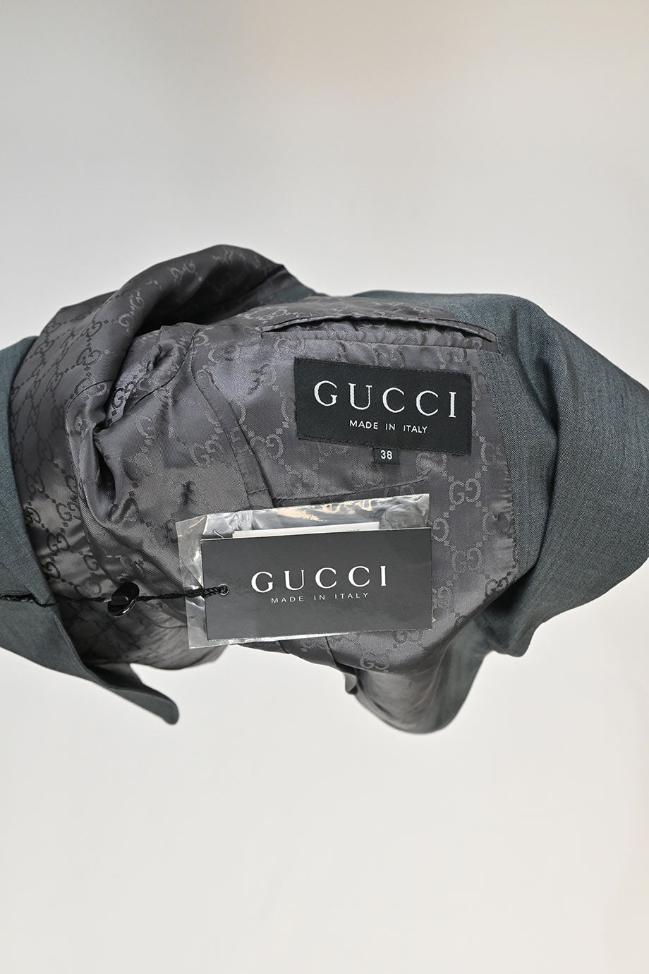 u4139_ww33639_gucci_3.jpg