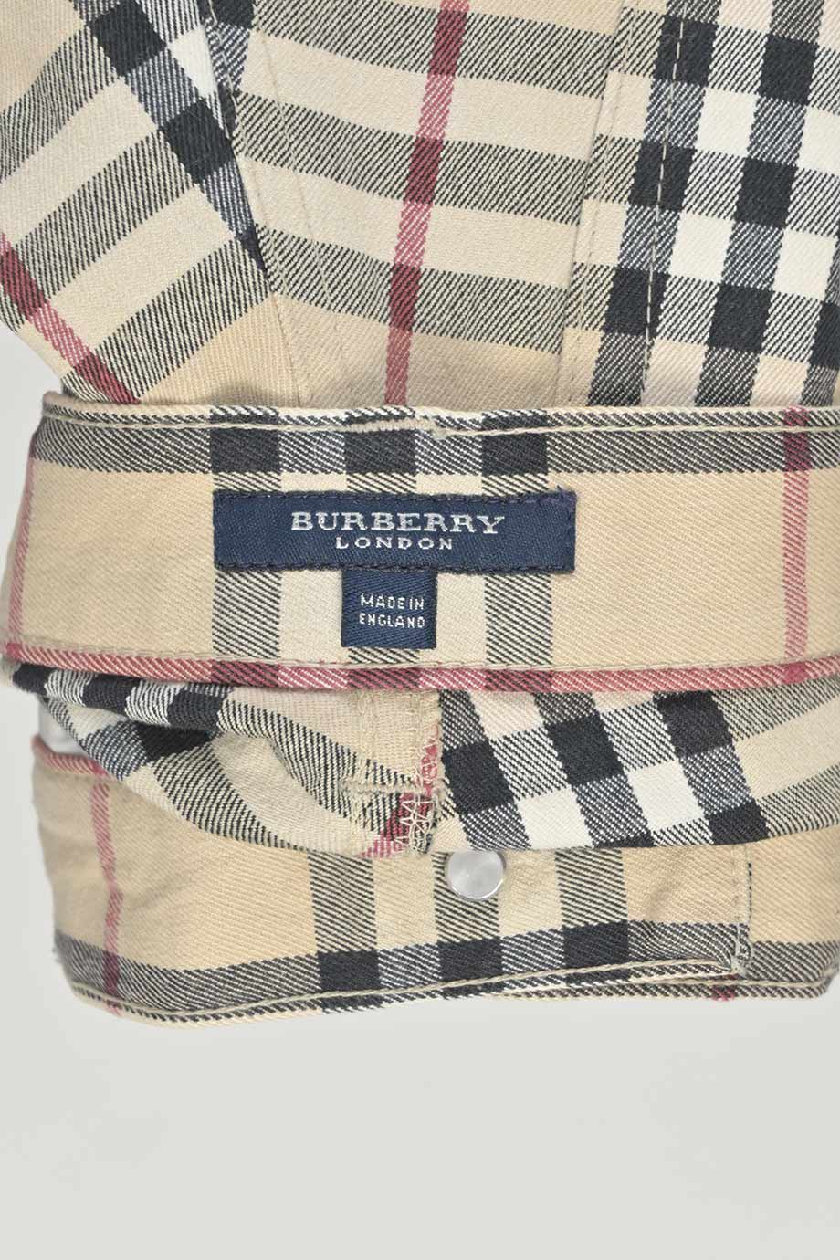 u4189_ww33889_burberry_3.jpg