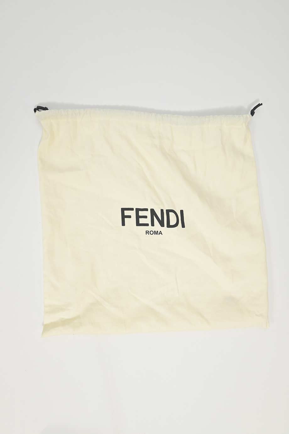 u4218_wb5519_fendi_12.jpg