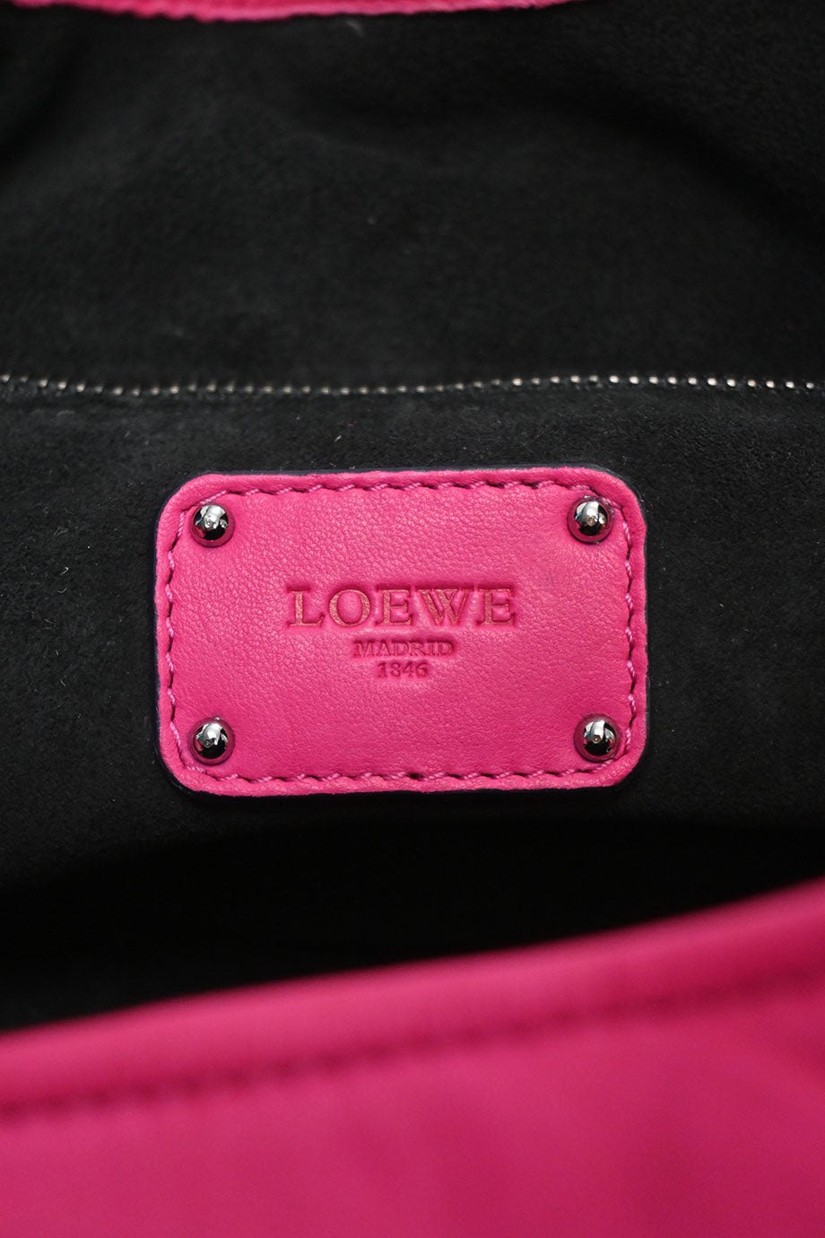 u4314_wb5613_loewe_18.jpg