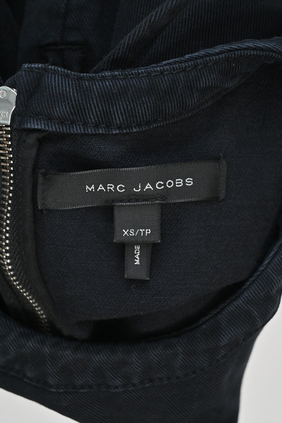 u4316_ww34356_marc_jacobs_3.jpg