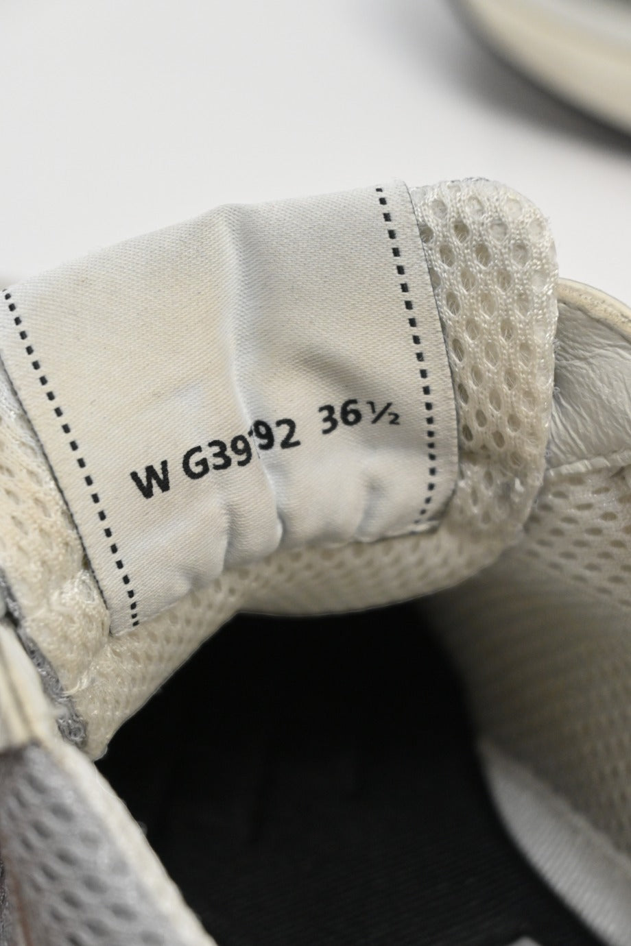 WS6931] Chanel | Sneakers