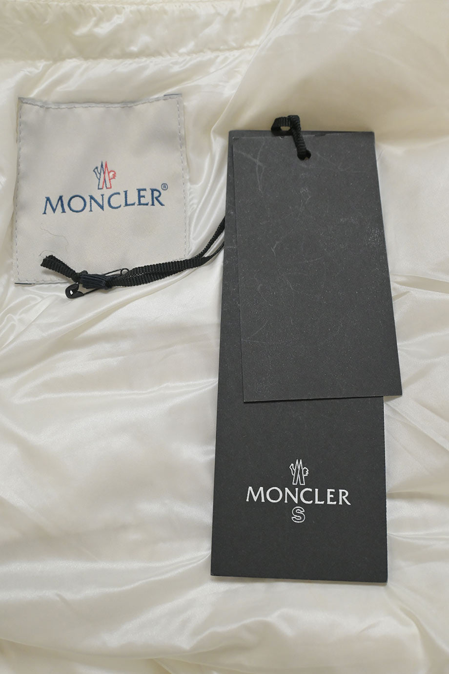 u4567_ww35850_moncler_4.jpg