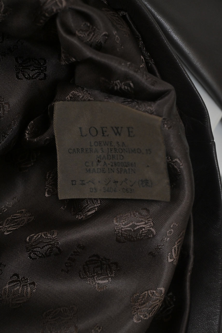 u4724_ww36571_loewe_4.jpg