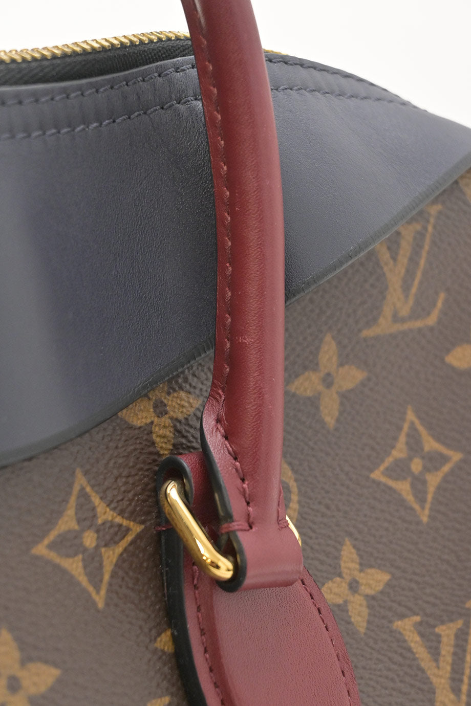 u4852_wb6038_louis_vuitton_12.jpg