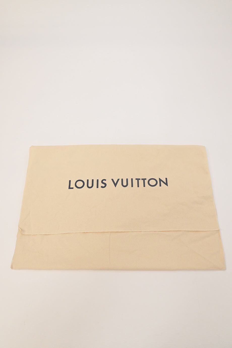 u4852_wb6038_louis_vuitton_13.jpg